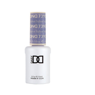 Daisy DND Gel Polish - Velvet #739