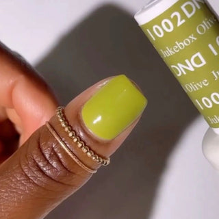 Daisy DND Nail Polish - Jukebox Olive #1002